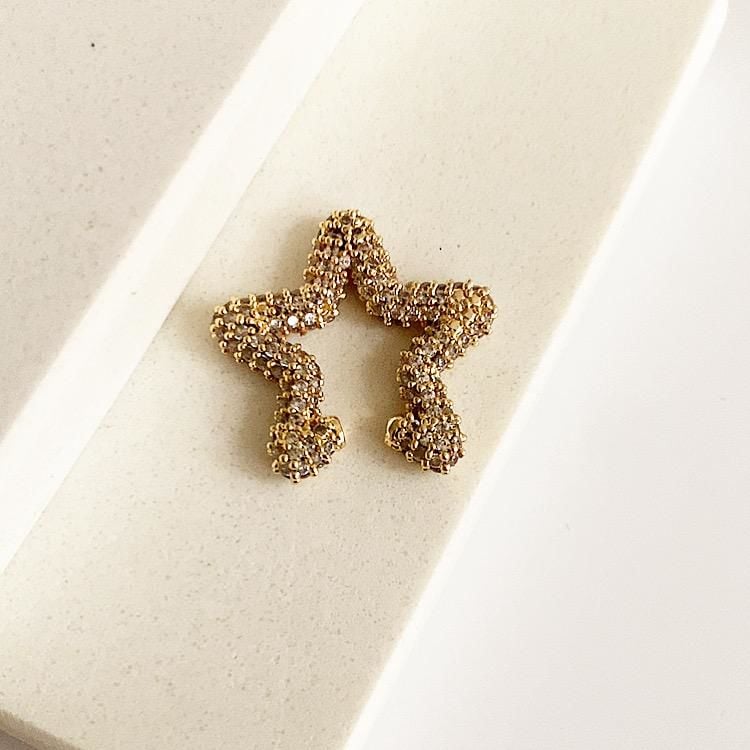 Yıldız Zirkon Taşlı Earcuff