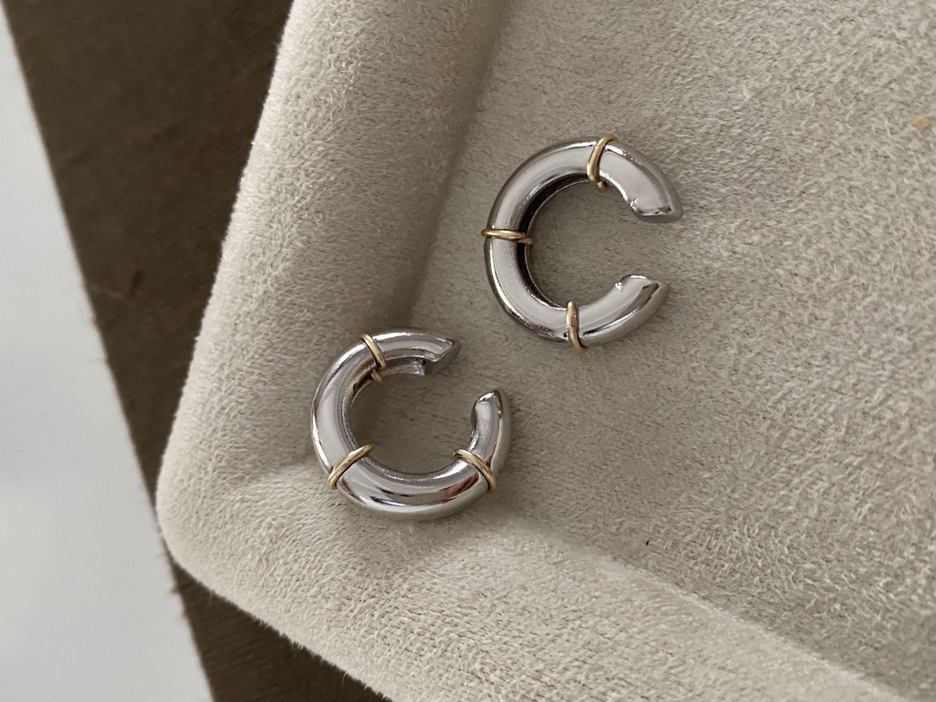 Mix Basic Earcuff